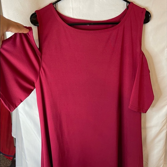 Red Dress with pockets - Picture 3 of 7